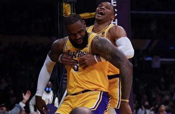 开云登录入口-【观点】感冒加速老化 詹姆斯该向韦少学习做出牺牲