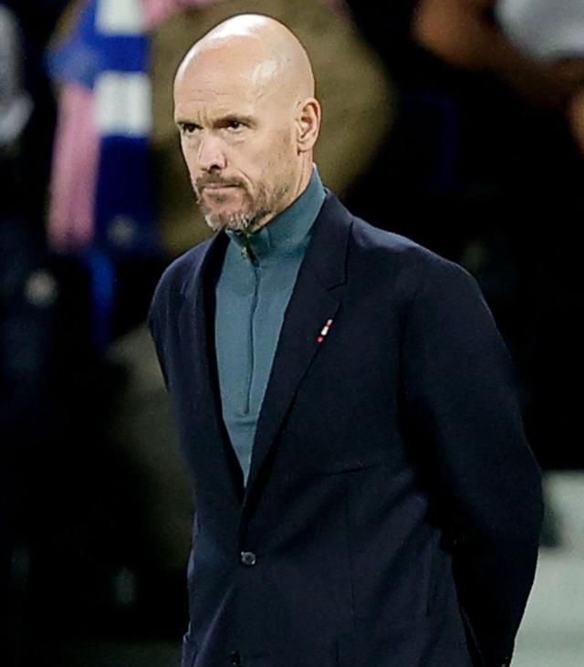 滕哈赫：锋线问题要解决 B费：加纳乔以前态度不好